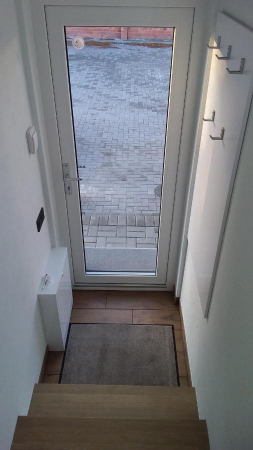 New J&R Apartment Near Girstutis, Free Private Parking & Self Check-In Каунас Екстер'єр фото