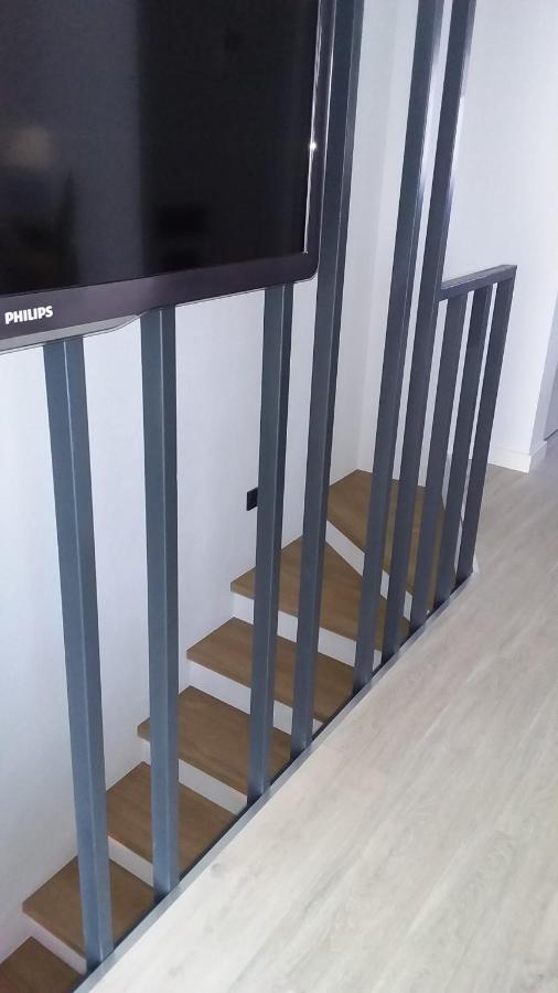 New J&R Apartment Near Girstutis, Free Private Parking & Self Check-In Каунас Екстер'єр фото